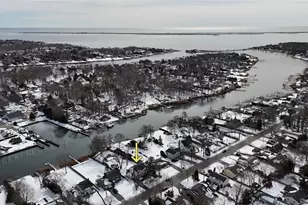 53 Hewitt Blvd, Center Moriches, NY 11934 - Photo 35