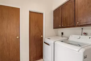 225 Bellerose Ave, East Northport, NY 11731 - Photo 17