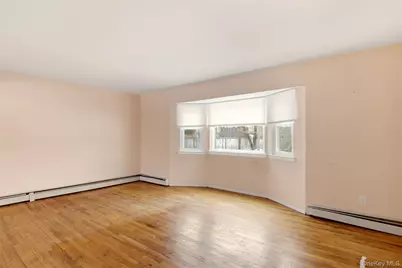 225 Bellerose Avenue, East Northport, NY 11731 - Photo 5