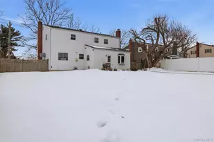 225 Bellerose Ave, East Northport, NY 11731 - Photo 27