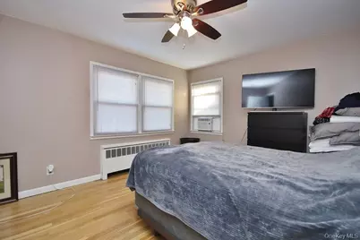 423 Parkview Avenue, Yonkers, NY 10710 - Photo 9