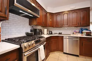 423 Parkview Ave, Yonkers, NY 10710 - Photo 7