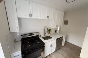 67-12 Yellowstone Blvd, Flushing, NY 11375 - Photo 5