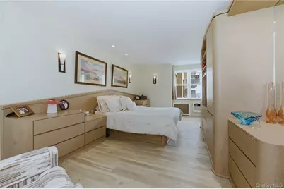 522 Shore Road #2AA, Long Beach, NY 11561 - Photo 15