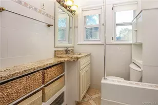 237 Coligni Ave, New Rochelle, NY 10801 - Photo 19