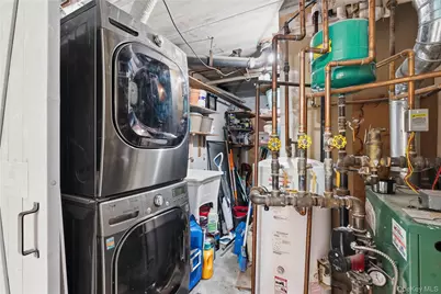 863 Home Street, Bronx, NY 10459 - Photo 13