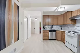 863 Home St, Bronx, NY 10459 - Photo 5