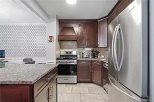 863 Home St, Bronx, NY 10459 - Photo 31
