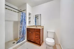 115 Weatherby Ln, Central Islip, NY 11722 - Photo 7