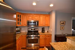 1308 Round Pointe Dr, Haverstraw, NY 10927 - Photo 7