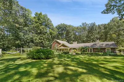 164 Spring Street, South Salem, NY 10590 - Photo 3