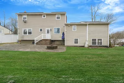 92 Hawthorne Road, Kings Park, NY 11754 - Photo 29