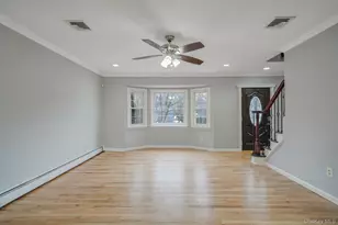 92 Hawthorne Rd, Kings Park, NY 11754 - Photo 11