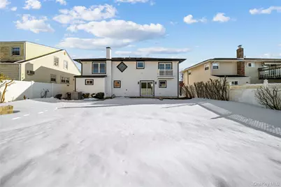 480 Hopatcong Avenue, West Hempstead, NY 11552 - Photo 35