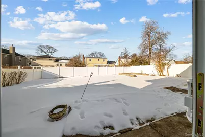 480 Hopatcong Avenue, West Hempstead, NY 11552 - Photo 27