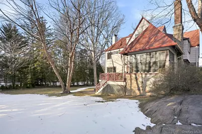 65 Howell Avenue, Larchmont, NY 10538 - Photo 33