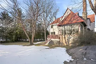 65 Howell Ave, Larchmont, NY 10538 - Photo 33