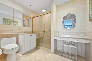 269-10 Grand Central Pkwy, Floral Park, NY 11005 - Photo 27