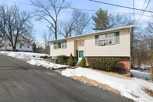 12 North St, Montrose, NY 10548 - Photo 3