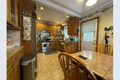4552 196th Street, Flushing, NY 11358 - Photo 5