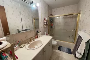 840 Robin Ct, Baldwin, NY 11510 - Photo 21