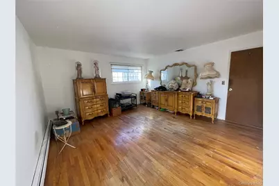 840 Robin Court, Baldwin, NY 11510 - Photo 15