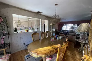 840 Robin Ct, Baldwin, NY 11510 - Photo 13