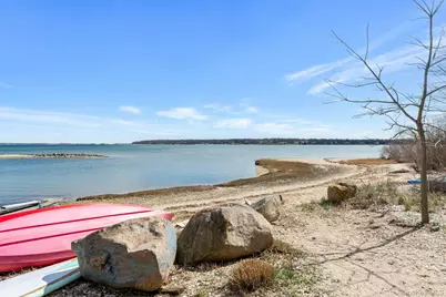 1000 9th Street #D38, Greenport, NY 11944 - Photo 15