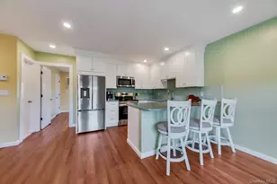 1000 9th St, Greenport, NY 11944 - Photo 7