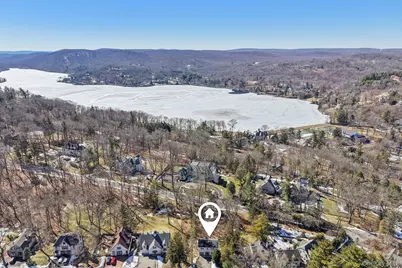 56 Clubhouse Road, Tuxedo Park, NY 10987 - Photo 33