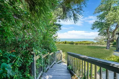 321 Sound Beach Boulevard, Sound Beach, NY 11789 - Photo 29