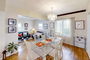 262 Cherry Pl, East Meadow, NY 11554 - Photo 5