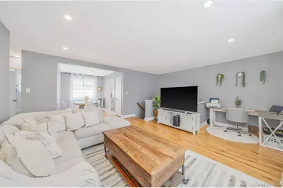 224-24 Manor Road #UPPER, Queens Village, NY 11427 - Photo 7
