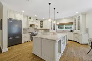 755 N Village Ave, Rockville Centre, NY 11570 - Photo 5