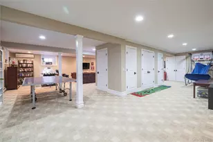 755 N Village Ave, Rockville Centre, NY 11570 - Photo 29