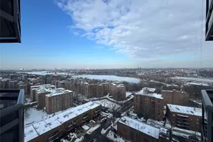 112-01 Queens Blvd, Forest Hills, NY 11375 - Photo 25