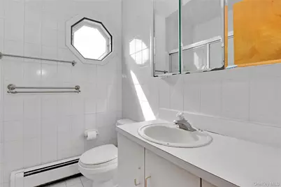 708 Park Lane, Cedarhurst, NY 11516 - Photo 13