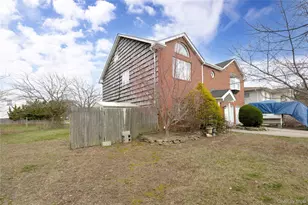 708 Park Ln, Cedarhurst, NY 11516 - Photo 27