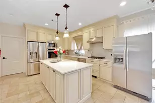 708 Park Ln, Cedarhurst, NY 11516 - Photo 5