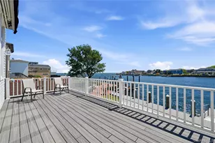 298 W Lido Promenade, Lindenhurst, NY 11757 - Photo 15