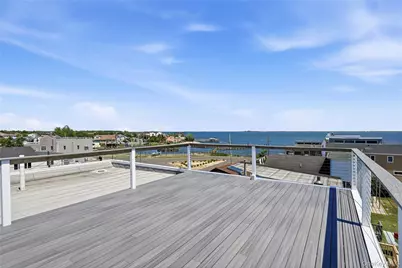 298 W Lido Promenade, Lindenhurst, NY 11757 - Photo 35