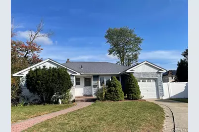 1115 Agnes Court, Valley Stream, NY 11580 - Photo 1