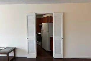 2 Bay Club Dr, Bayside, NY 11360 - Photo 9