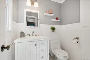 8 Oak Tree Dr, Cornwall, NY 12518 - Photo 15