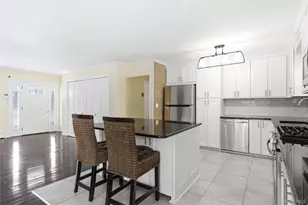 25 Dolphin Rd, East Quogue, NY 11942 - Photo 11