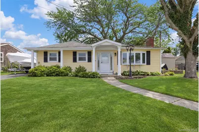 25 Dolphin Road, East Quogue, NY 11942 - Photo 1