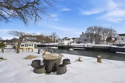 25 Dolphin Road, East Quogue, NY 11942 - Photo 21