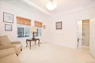 160 Middle Neck Rd, Great Neck, NY 11021 - Photo 31