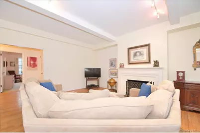 160 Middle Neck Rd #2-G, Great Neck, NY 11021 - Photo 13