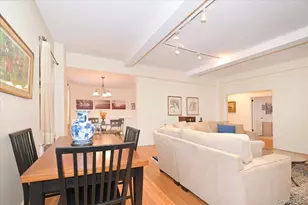 160 Middle Neck Rd, Great Neck, NY 11021 - Photo 17